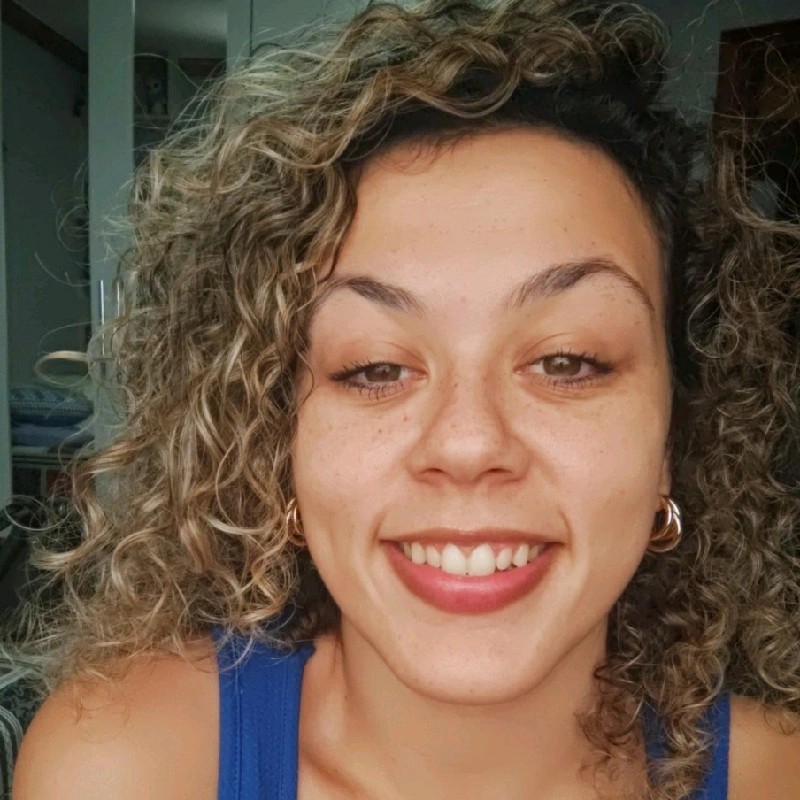 Juliana Carolina Macedo